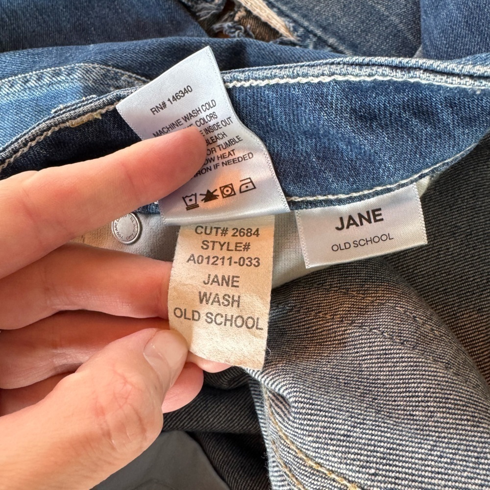 AMO Jane Old School Jeans Flare Wide Leg Y2K Medium Wash Size 26 NWOT - Picture 7 of 7
